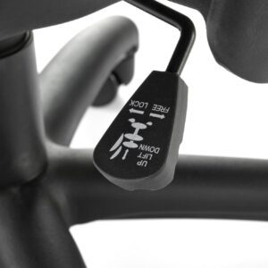 Kontoritool STILON, must