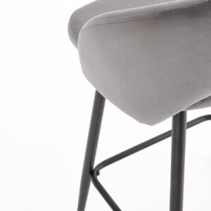 Baaritool SLAYA, hall