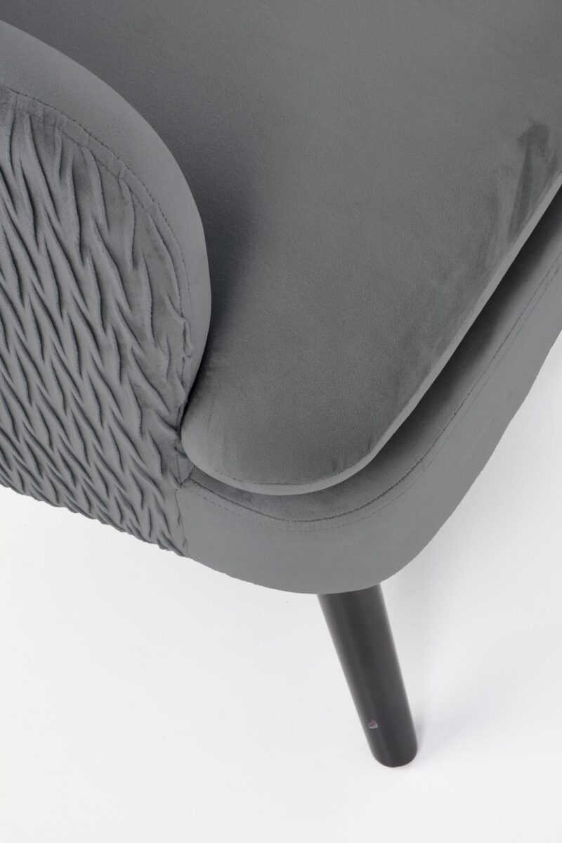 Tugitool RAVIOR, hall