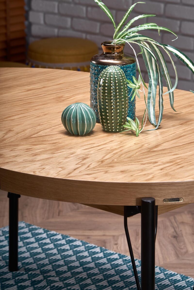 Pikendatav söögilaud INVERA, naturaalne tamm / must