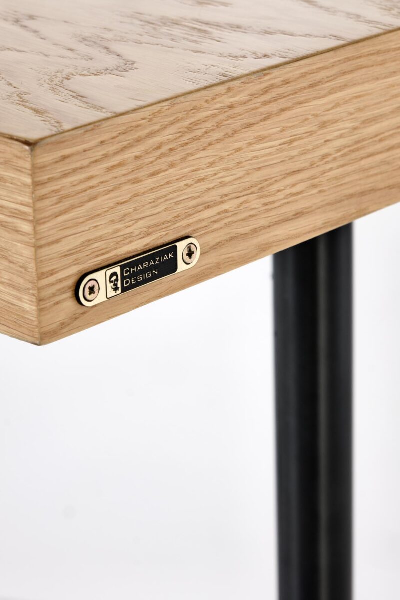 Konsoollaud INVERA, naturaalne tamm / must