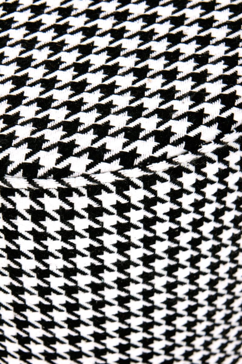 Tumba ARVENA, must / valge / kuldne