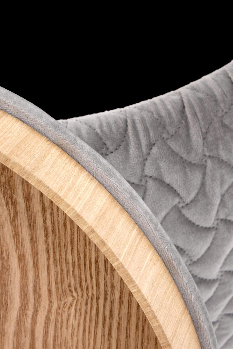 Tumba AURLIA, helehall