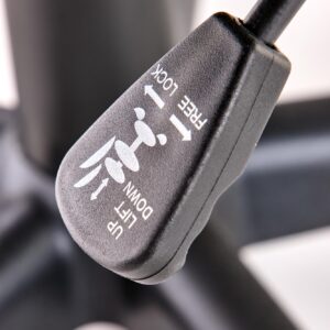 2010001187486_6 Kontoritool ALORON, must / punane