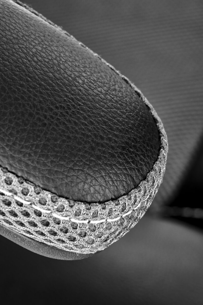 Kontoritool ALOSIN, must / hall