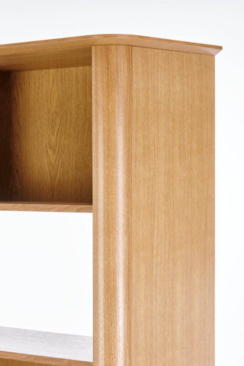 Riiul SMARTA, naturaalne tamm/must