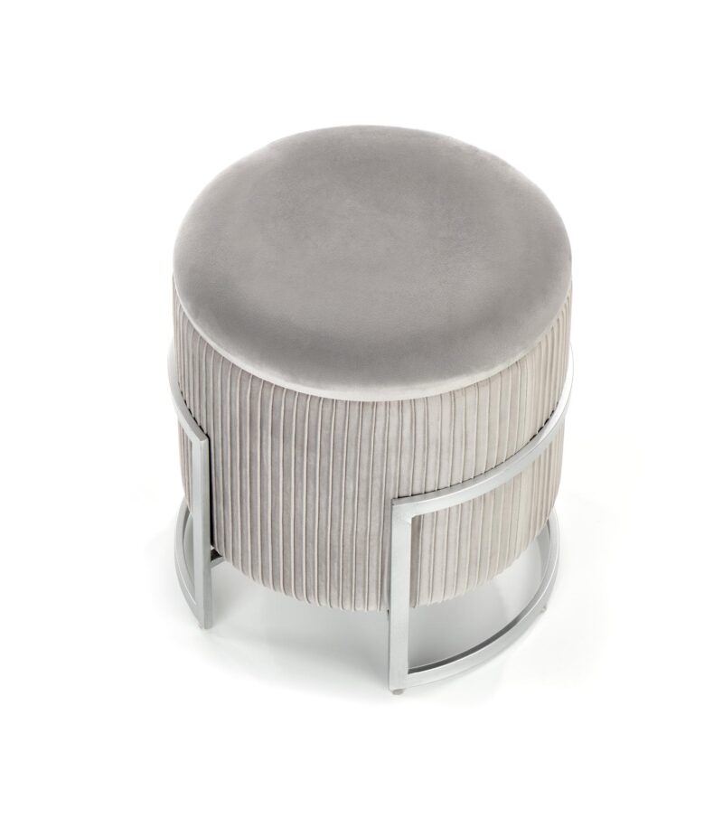 2010001190028_8 Tumba CRICKET, helehall