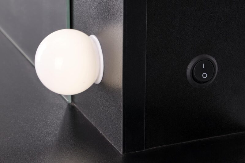 Meigilaud HOLVION, must