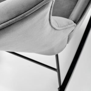 Kiiktool ALESSA, hall