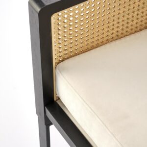 Tugitool ILARO, must / looduslik