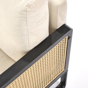 Tugitool ILARO, must / looduslik