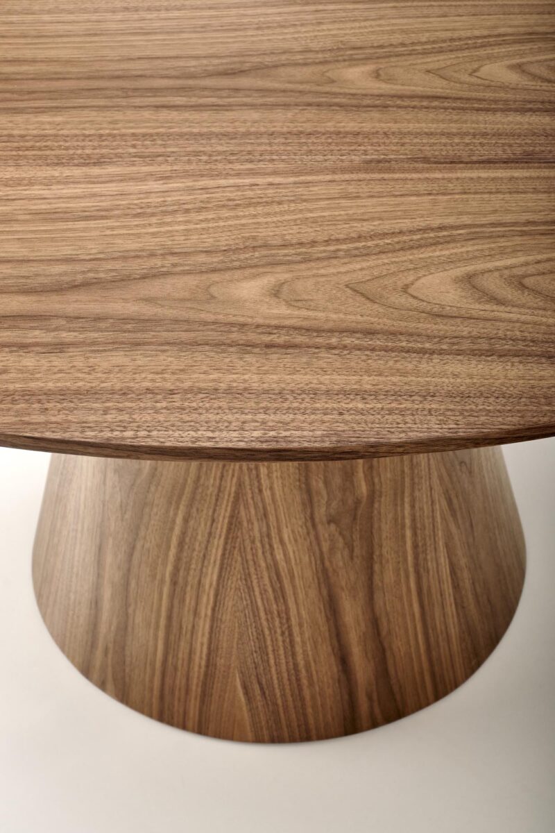 Ümar söögilaud HENDERSON, pähkel