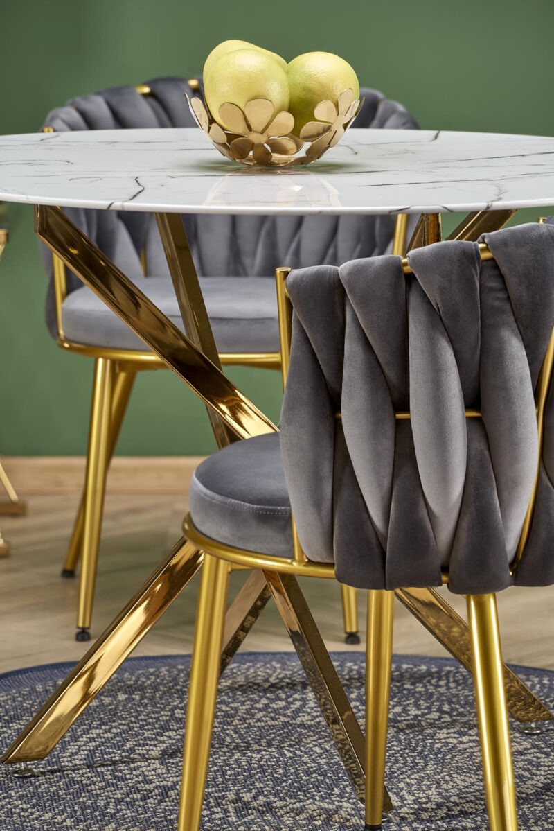 Stacked from 3 images. Method=B (R=8,S=4) Söögilaud RAIMOND, valge marmor / kuld