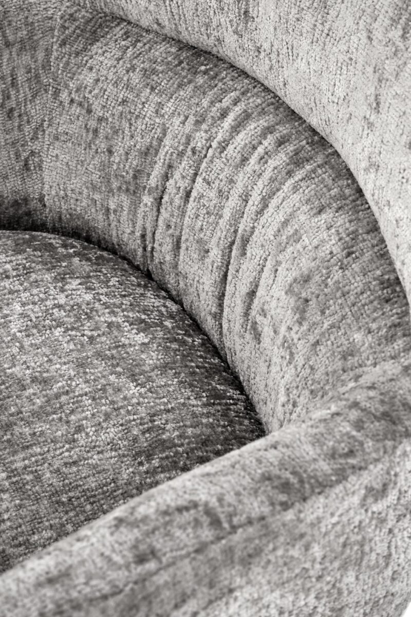 Tugitool FRANK, hall