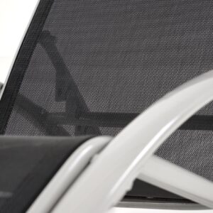 Päevitustoolide komplekt EMERON (2 tk) + laud