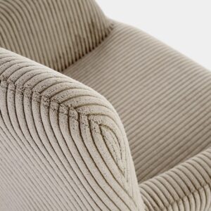 Tugitool AMADOR, hall