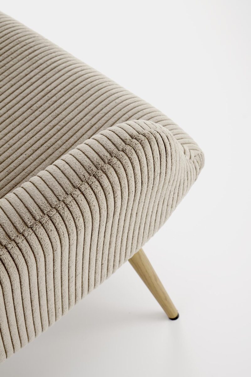 Tugitool AMADOR, hall