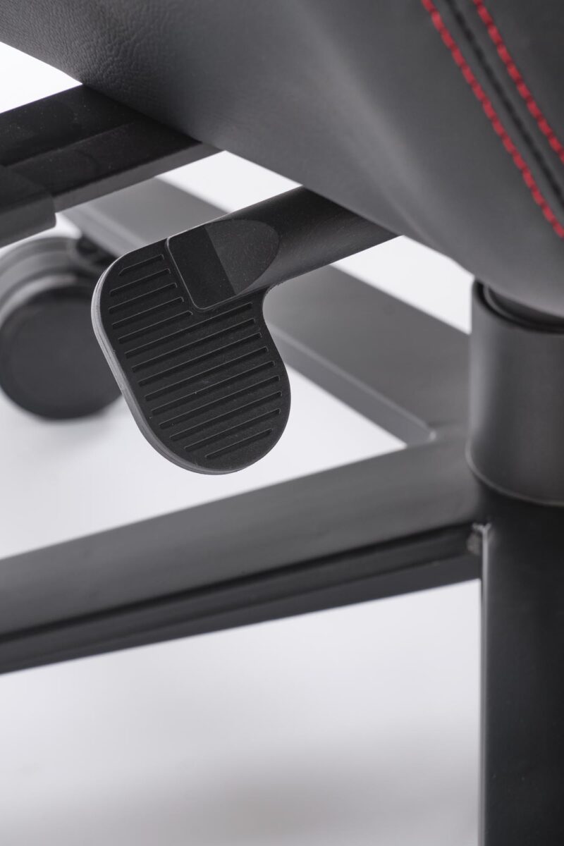 2010001201304_8 kontoritool CASTANTE, must