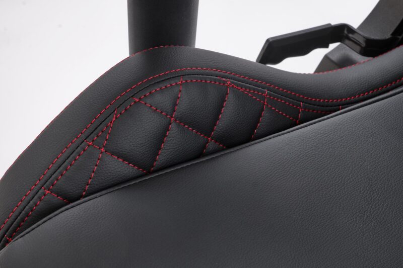 2010001201304_9 kontoritool CASTANTE, must