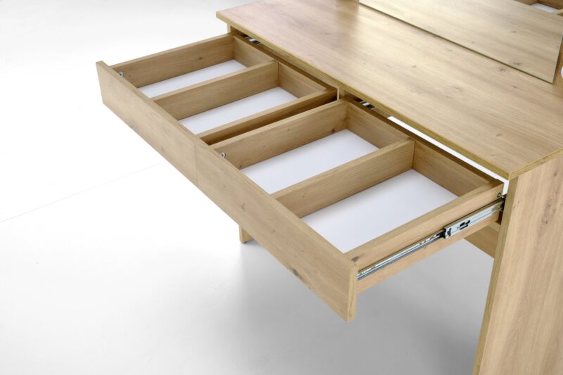 Meigilaud HOLVION,  tamm