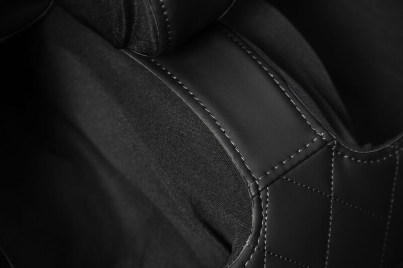 Massaažitool SOLARON, must / kuld