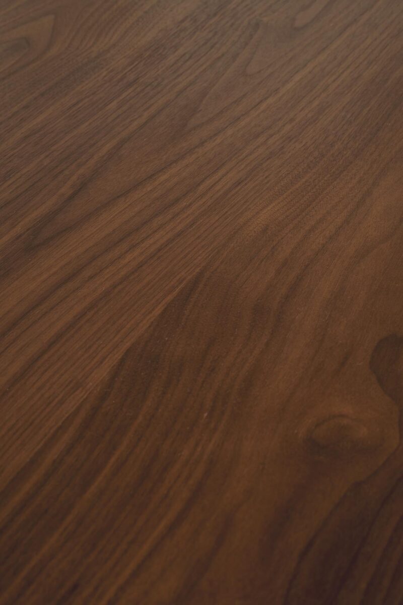 Söögilaud MIGRAN, pähklipuidust / pähklipuu