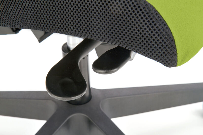 5903038715142_7 Kontoritool POLVOR, must / roheline