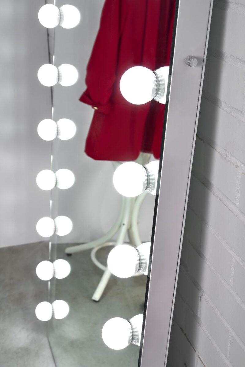 Seinapeegel PEARIN, hõbedane