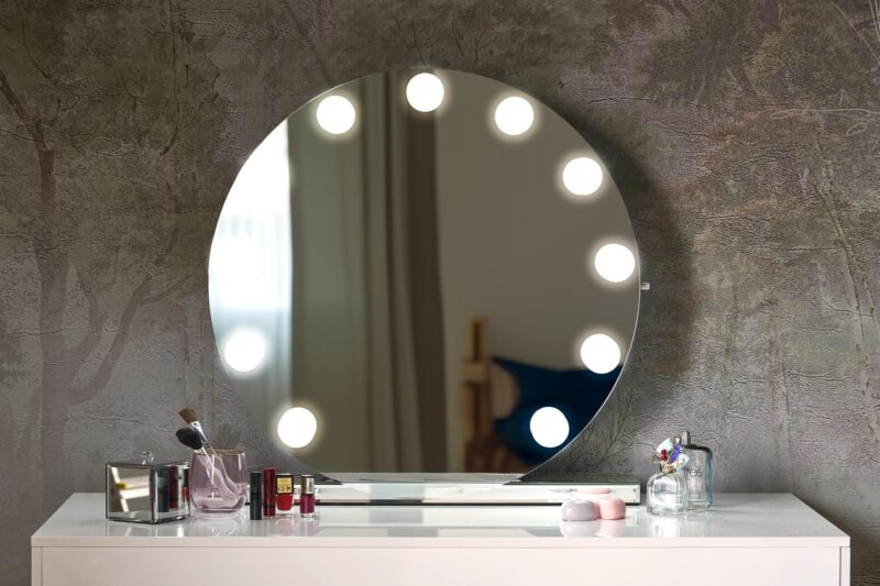 Seinapeegel TORVIN, hõbedane