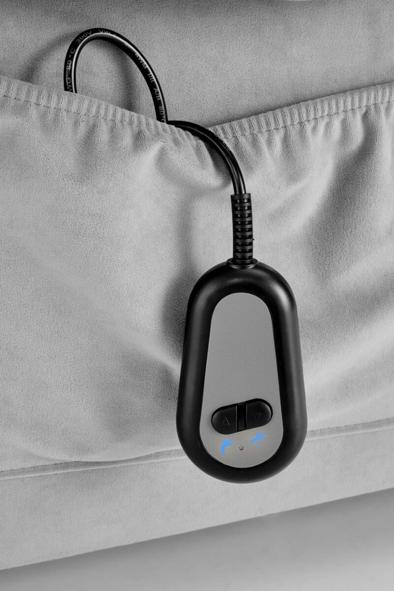 5905248135178_10 Tugitool HORTEL elektriline recliner+massaaž, hall