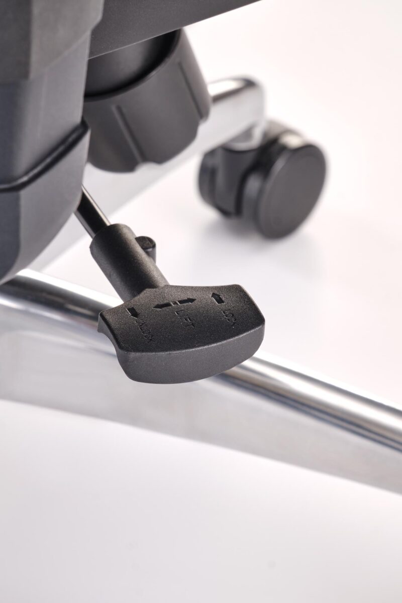 Kontoritool CALAVIA must