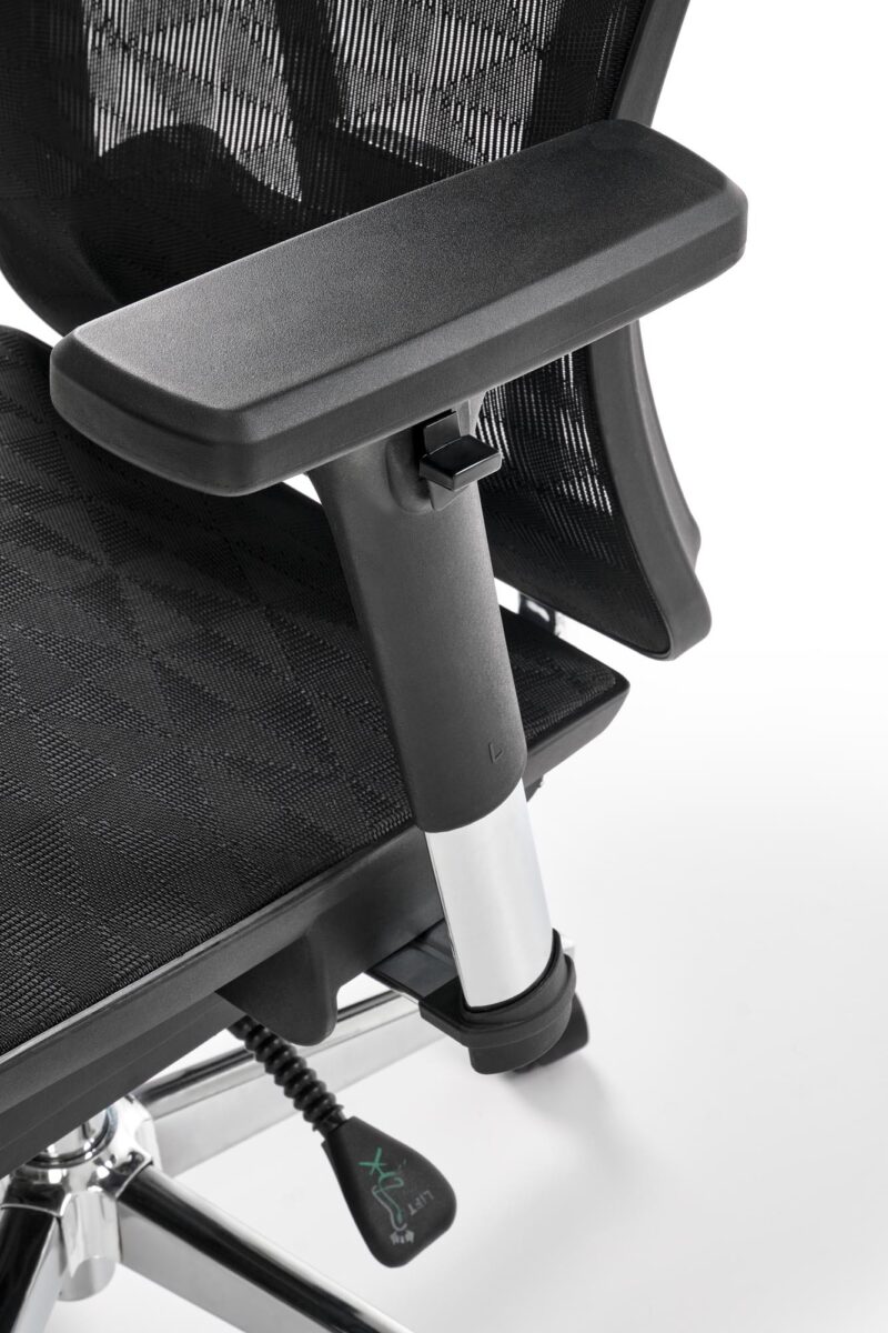 Kontoritool VIXEN, must