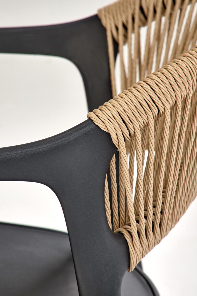 Tool ELERI, must / naturaalne