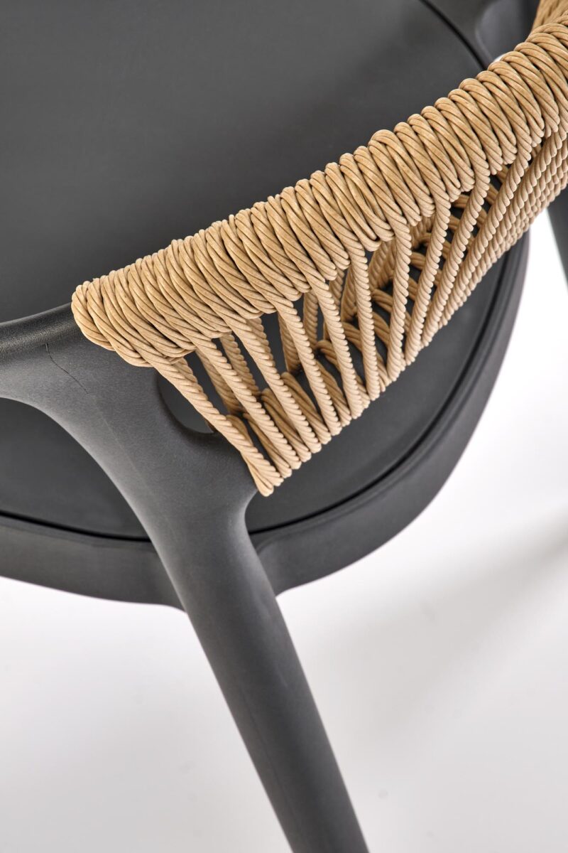 Tool ELERI, must / naturaalne