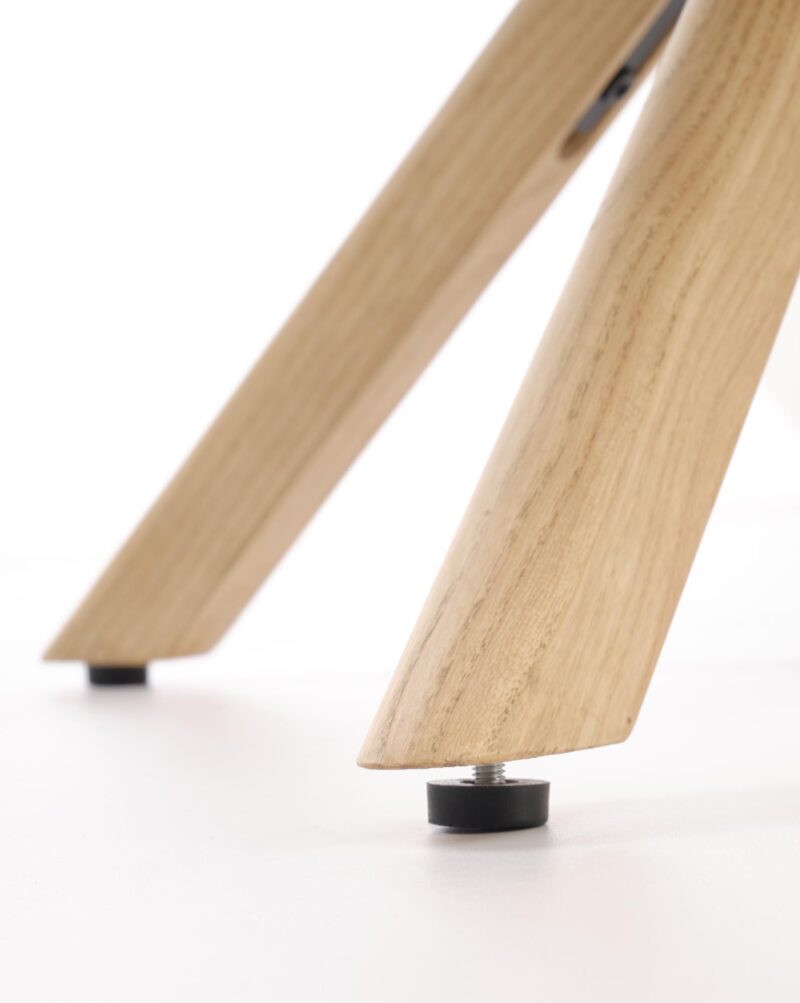 Tool MIRO, tamm / hall