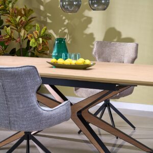 Stacked from 6 images. Method=C (S=4) Pikendatav söögilaud JAMES, naturaalne / must