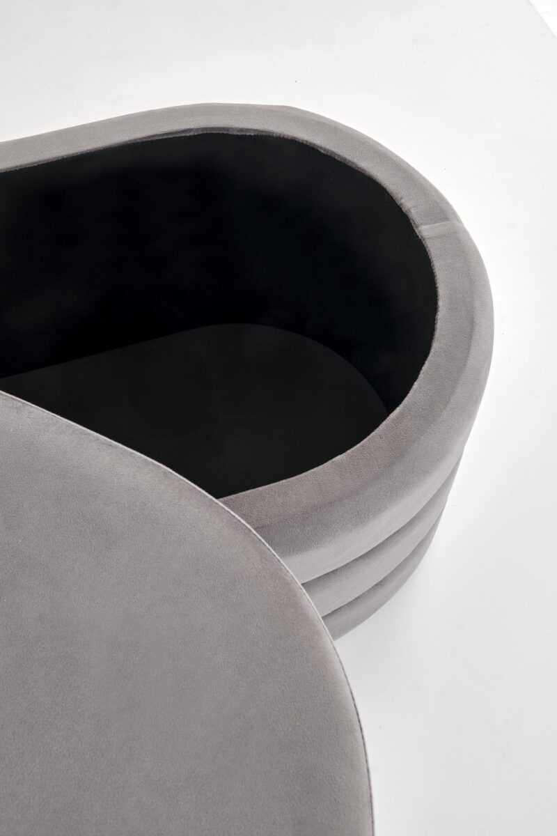 CALPI istepingiga, millel on hoiufunktsioon, hall