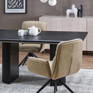 Stacked from 11 images. Method=B (R=8,S=4) Pikendatav Söögilaud BOLVION, must / must