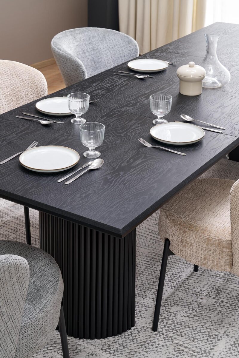 Stacked from 12 images. Method=B (R=8,S=4) Pikendatav Söögilaud BOLVION, must / must