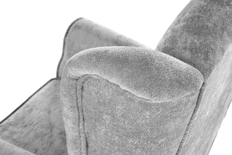 Tugitool HERMON, hall