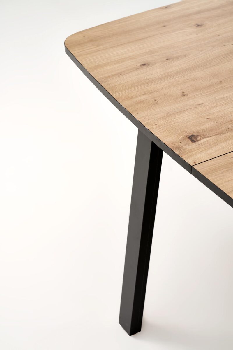 Pikendatav Söögilaud BARTON, tamm / must