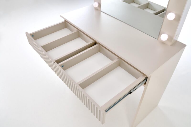 Meigilaud HOLVION 2, beež puidutoon