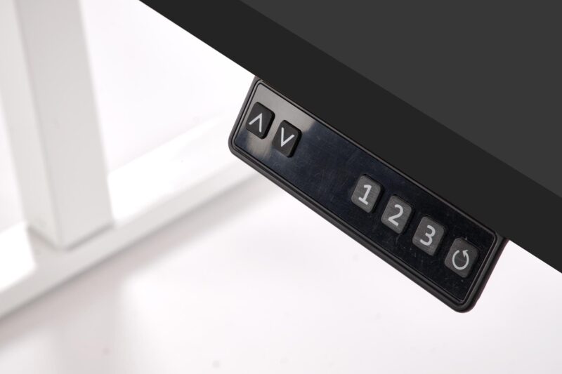 Reguleeritav kirjutuslaud ZARA, must / valge