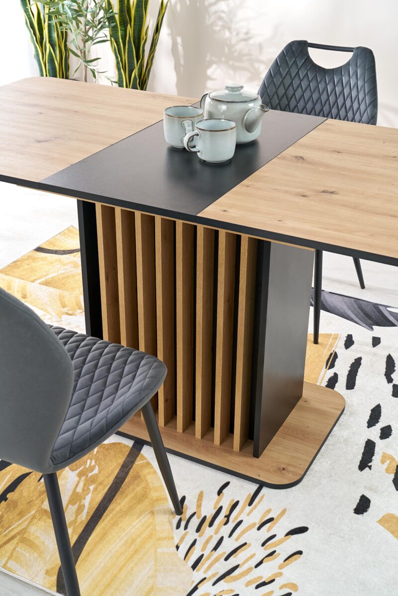 Pikendatav söögilaud NAVESSA – must / tamme imitatsioon