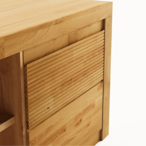 Tammepuidust TV alus Bruno 41