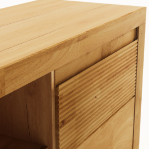 Tammepuidust TV alus Bruno 44