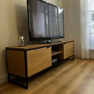 Tammepuidust TV alus LOFT 02