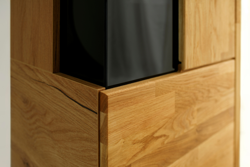 RE-95-_5_ Tammepuidust vitriinkapp Raro 95