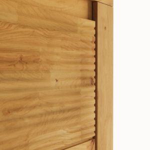 Tammepuidust kummut BRUNO 05